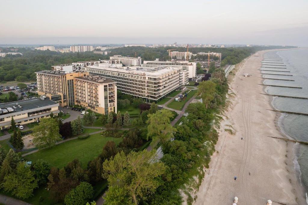 Apartament Ania Z Widokiem Na Morze W Hotelu Arka Kolobrzeg Ngoại thất bức ảnh