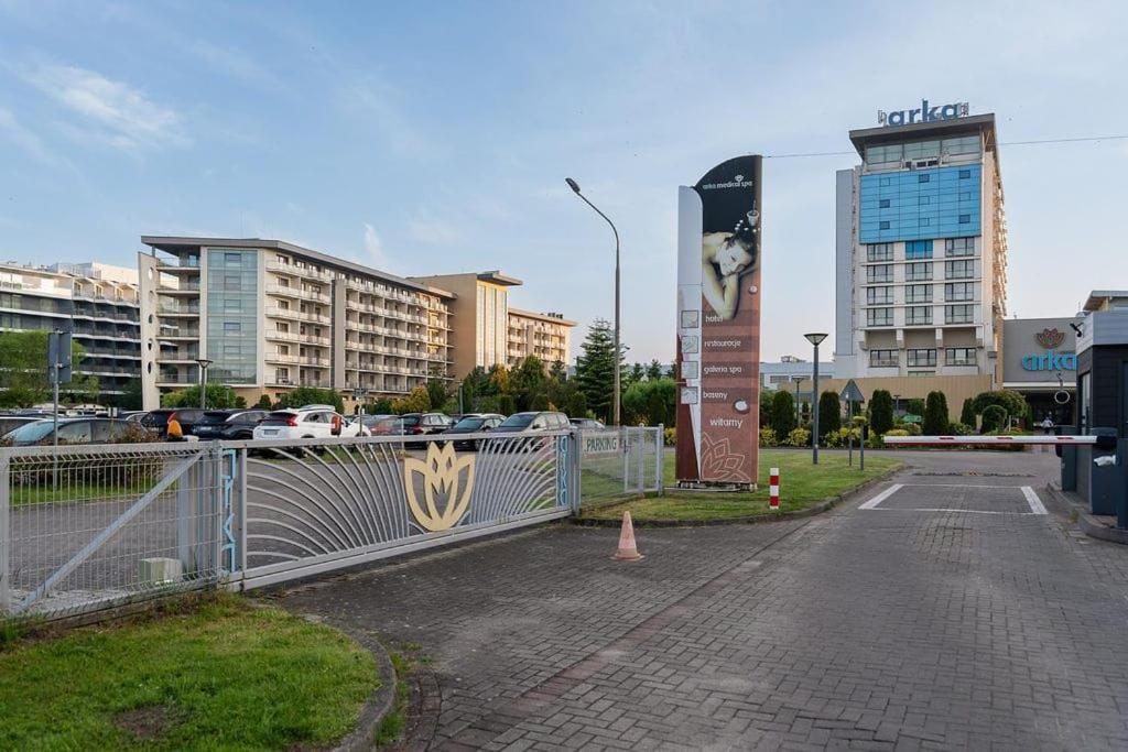 Apartament Ania Z Widokiem Na Morze W Hotelu Arka Kolobrzeg Ngoại thất bức ảnh
