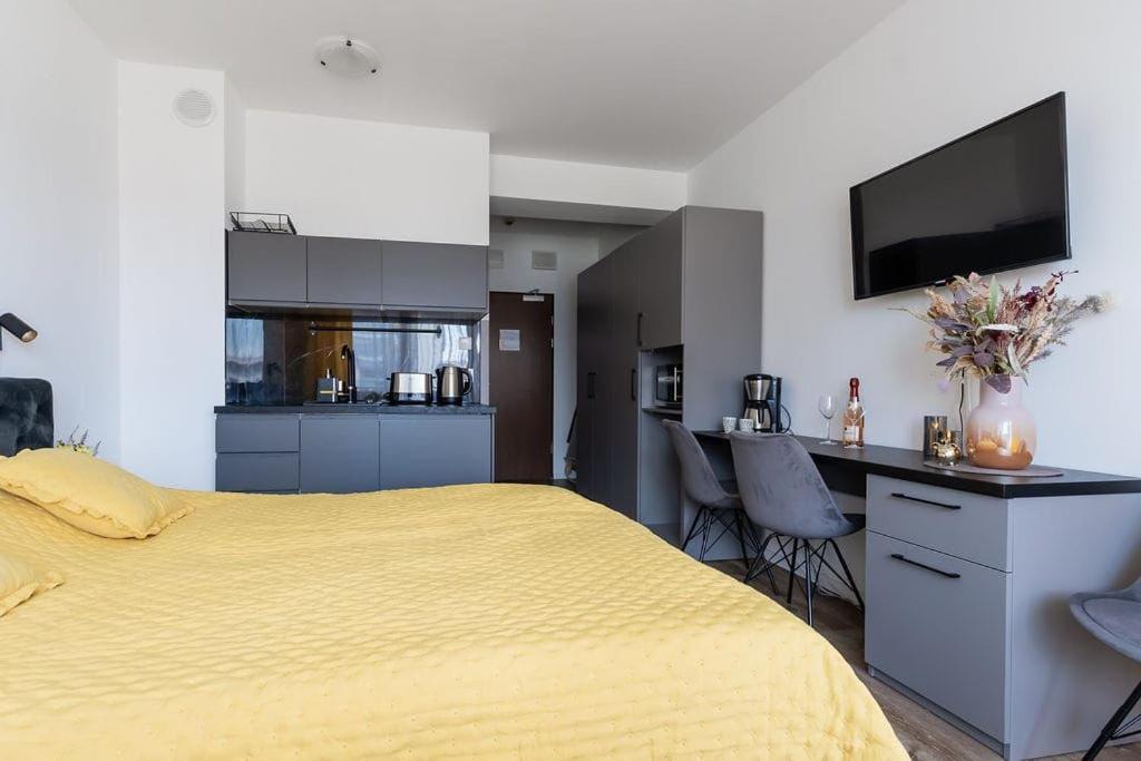 Apartament Ania Z Widokiem Na Morze W Hotelu Arka Kolobrzeg Ngoại thất bức ảnh