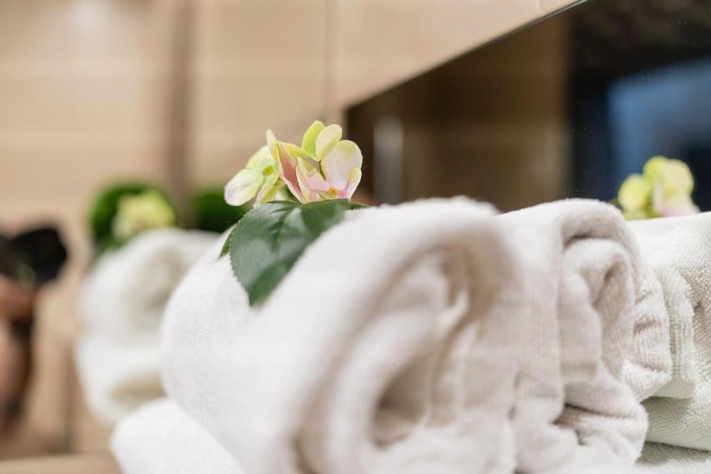 Apartament Ania Z Widokiem Na Morze W Hotelu Arka Kolobrzeg Ngoại thất bức ảnh